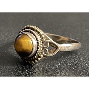 925 Tiger Eye Ring Sterling Silver Size 8.5 Round Cabochon Signed Vintage Heart